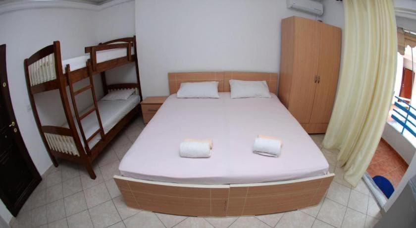Sea View Apartments Saranda 外观 照片