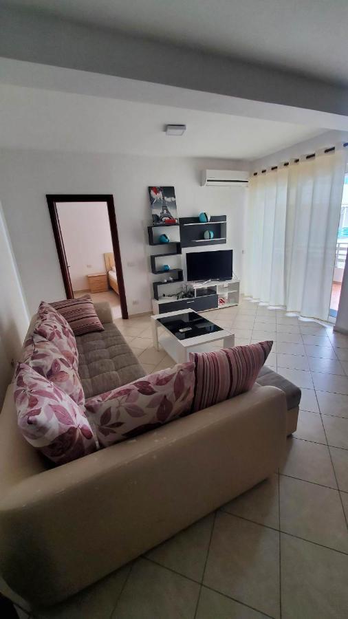 Sea View Apartments Saranda 外观 照片